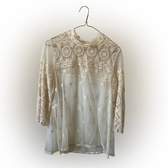 EUC Lace Floral Ivory Boho  Top Size Small - Picture 1 of 5